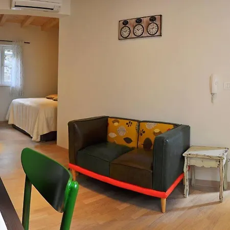 Apartmán Modern In The Center Split