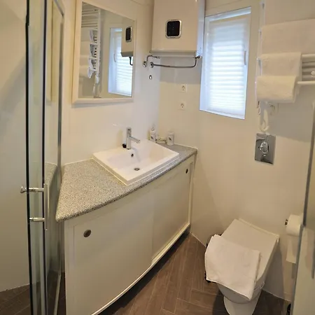 Apartmán Modern In The Center Split