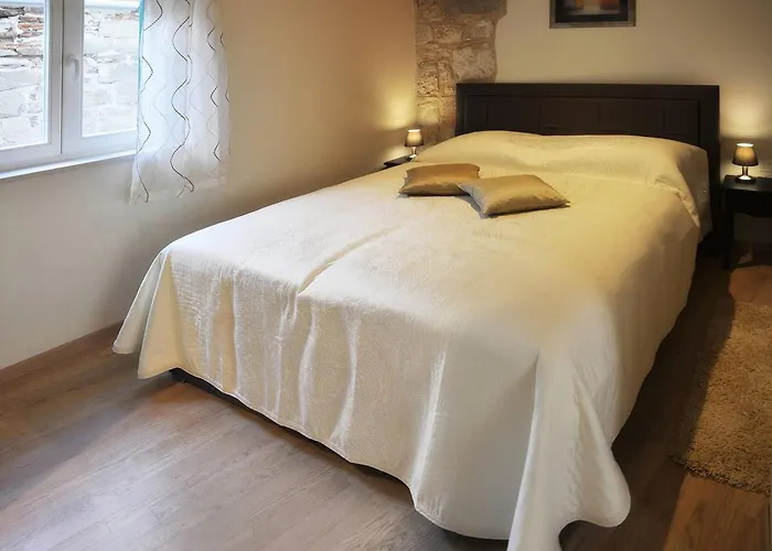 Modern In The Center 公寓 *