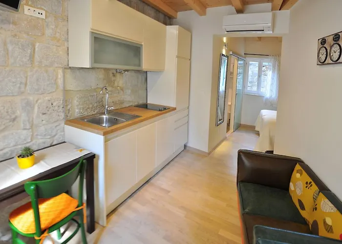 Modern In The Center 公寓